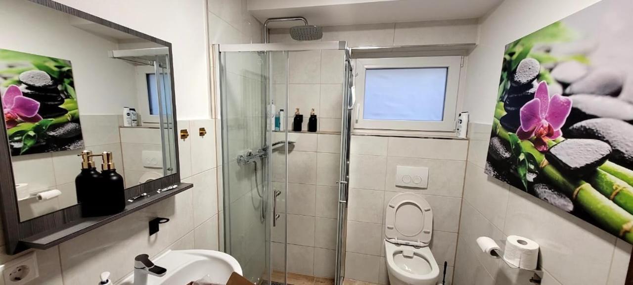 Schoene Wohnung Am Georgenberg Reutlingen Luaran gambar